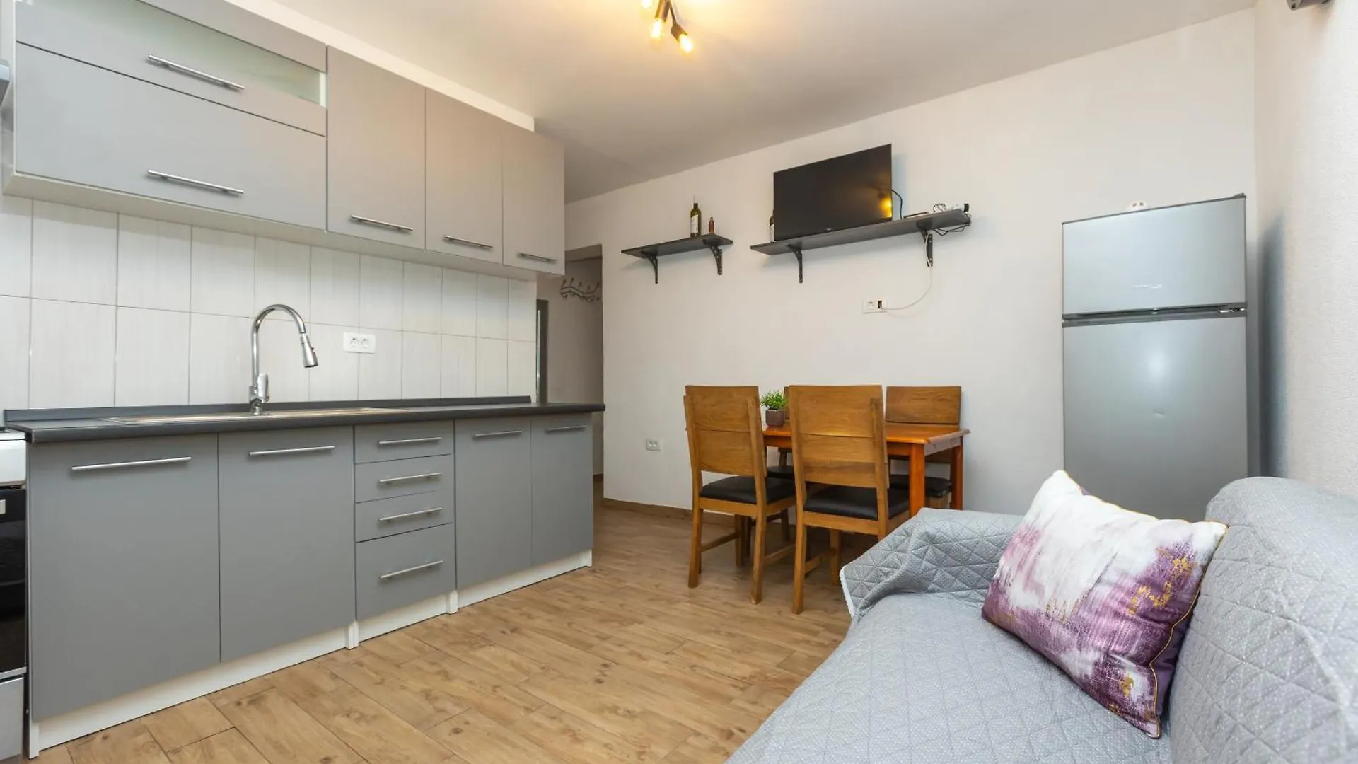 Apartment Bulevar With Terrace Zadar 0*,